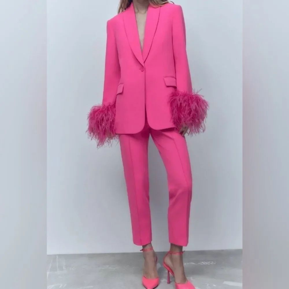 Zara Elegant Pink Feather-Trimmed Womens Blazer Size S NWOT